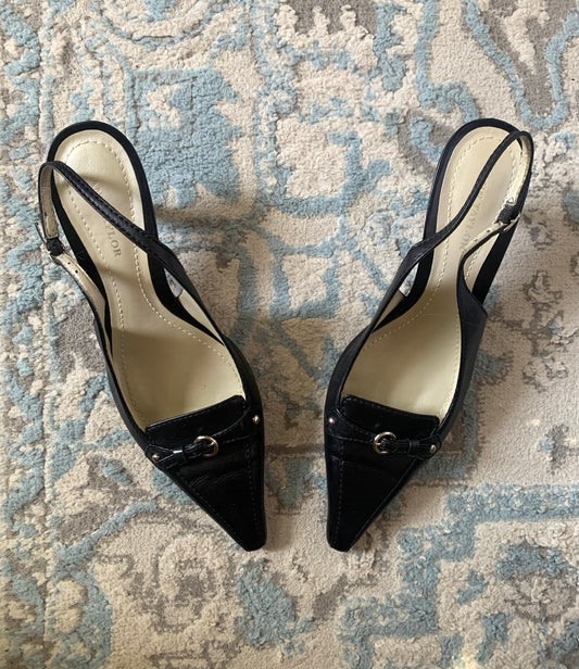 Black Pointed Toe Kitten Heels