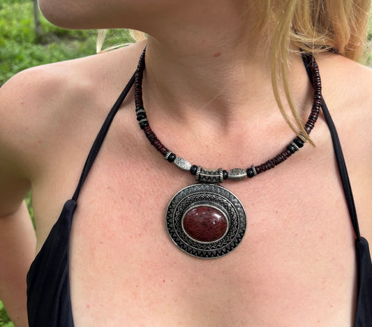Pendant Choker Necklace