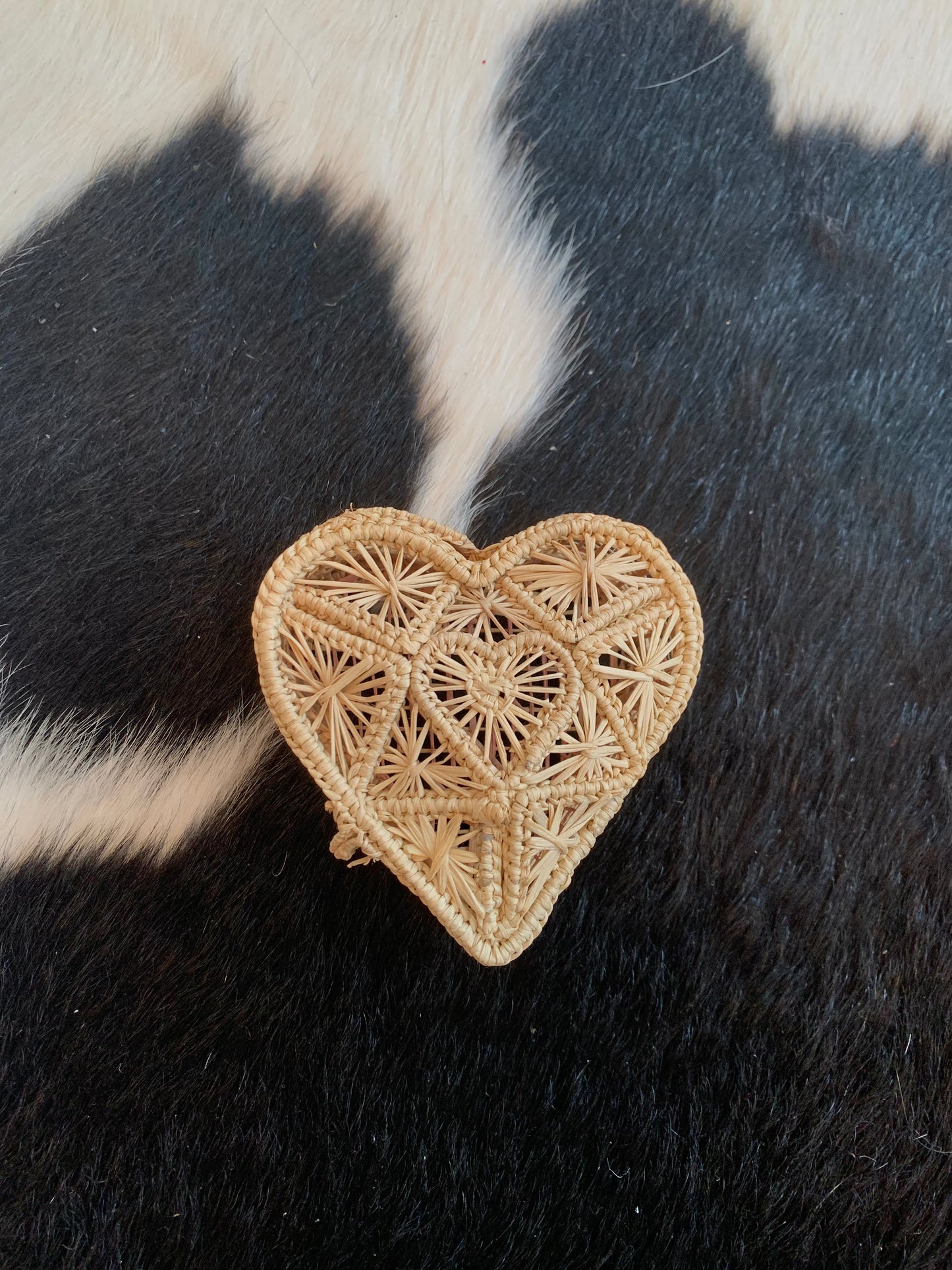 Wicker Heart Jewelry Holder